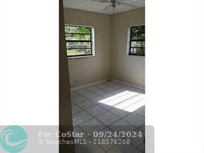 Building Photo - 1051 NW 25th Way