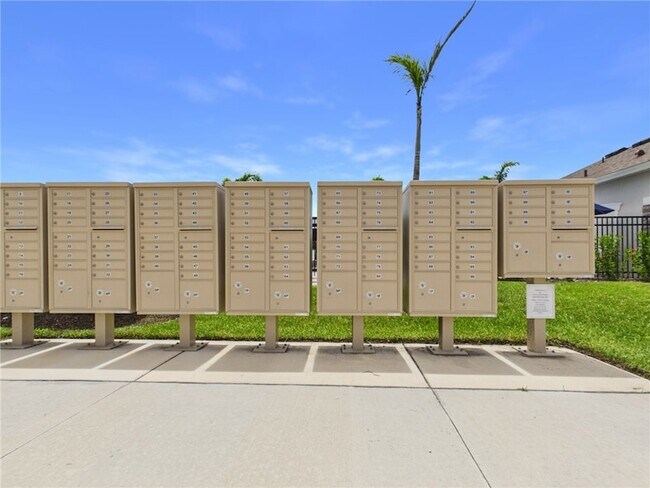Building Photo - 8920 Orchid Reserve Cir