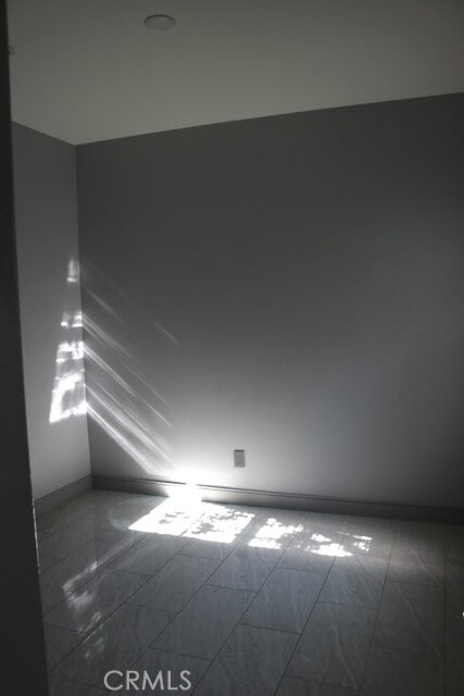 Building Photo - 255 E Santa Fe Ct