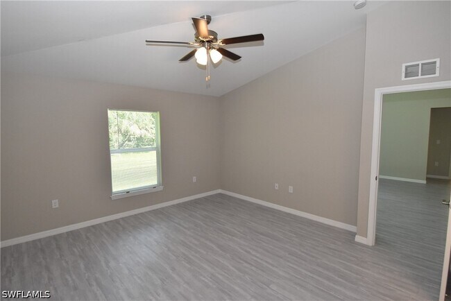 Building Photo - 2121 Firebrand Rd