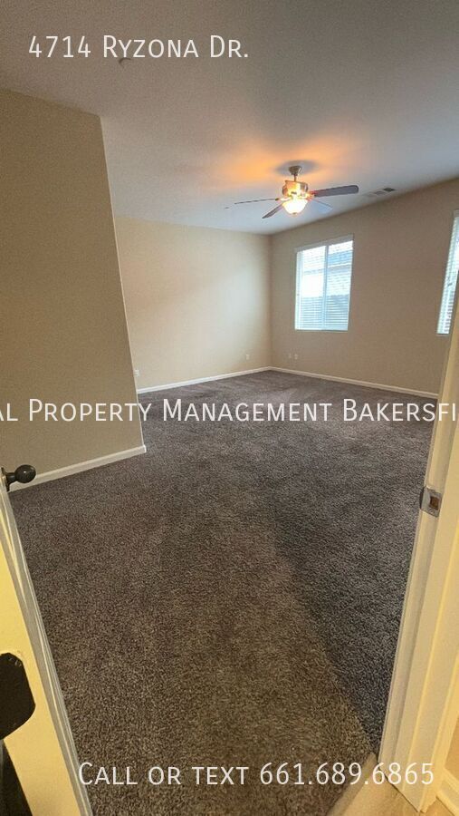 Building Photo - 4714 Ryzona Dr