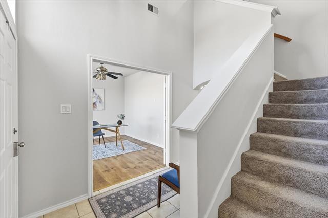 Building Photo - 4704 Ericksen Dr