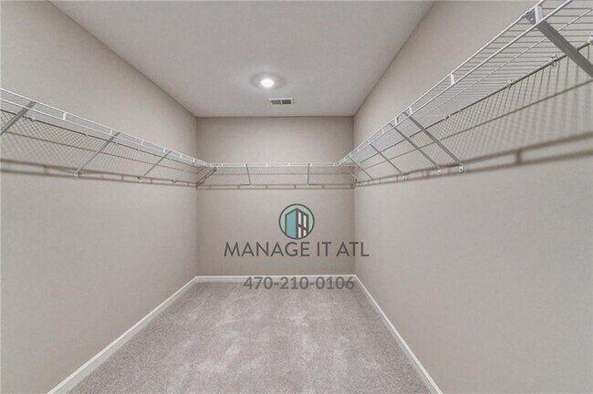 Building Photo - Beautiful 3 Bedroom Townhome in Buford Sch...