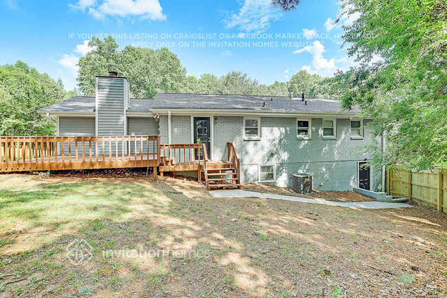 Building Photo - 3770 Cherokee Trails Dr SW