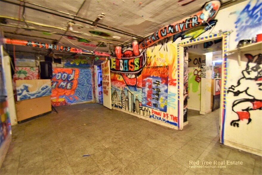 Building Photo - 20 Wadsworth St