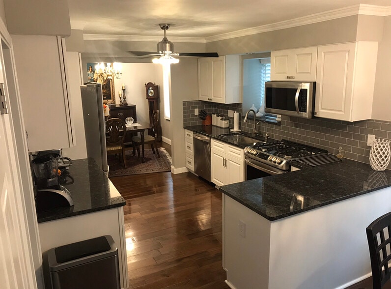 Building Photo - 4141 Rolling Meadow Ln