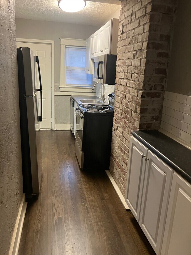 Building Photo - 4025 Harrison Street