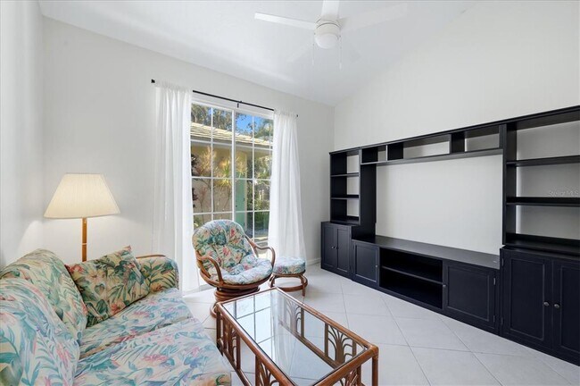 Building Photo - 7630 Whitebridge Glen