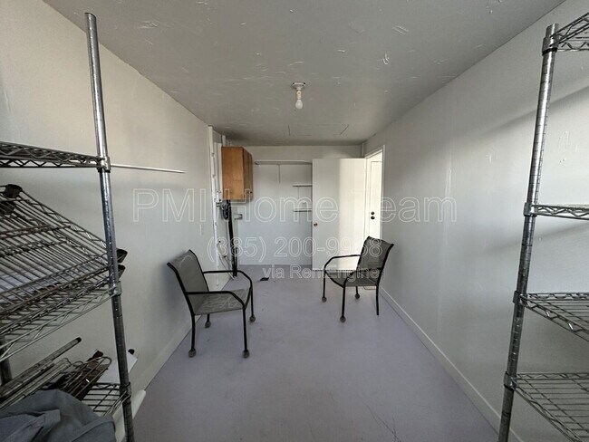 Building Photo - 1122 N 1500 W