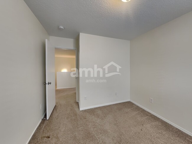 Building Photo - 6651 S Acacia Ave