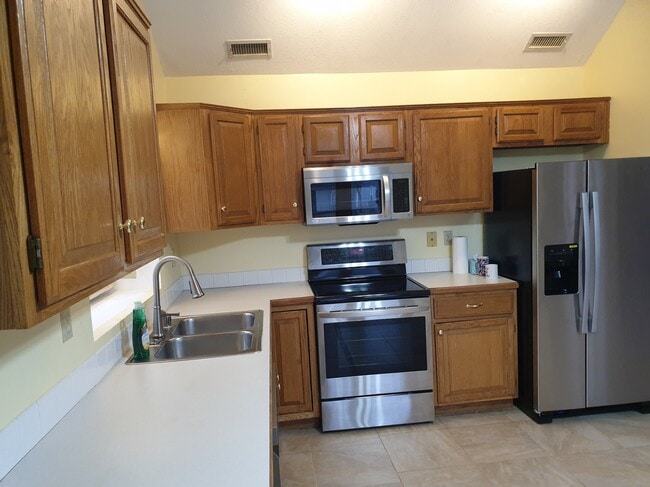 Building Photo - 2811 Winterbrook Cir