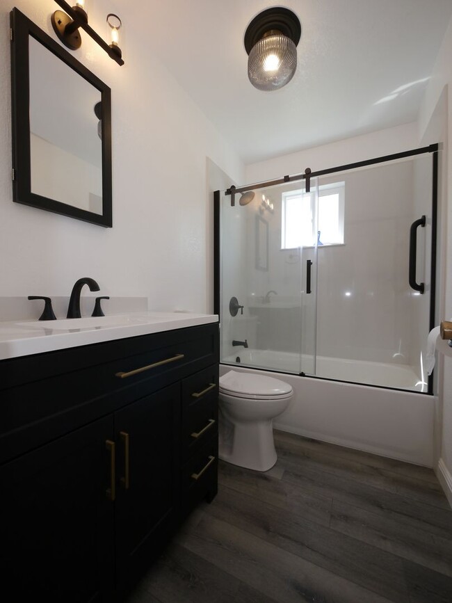 Building Photo - Remodeled 115 year old home in quite area of Ione.