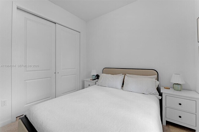 Building Photo - 17805 SW 114th Ct