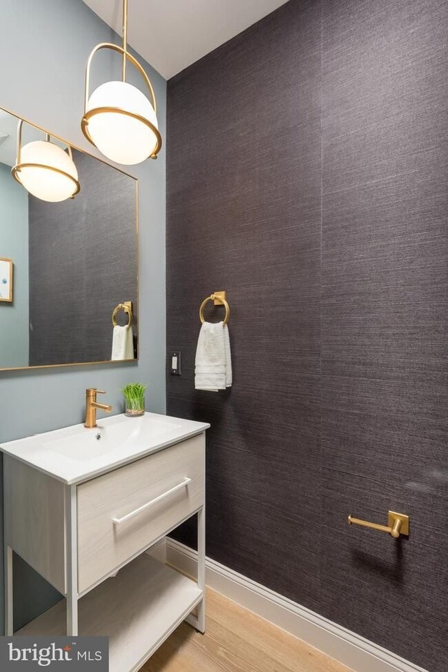 Building Photo - For Lease: A Luxury Penthouse Condominium ...