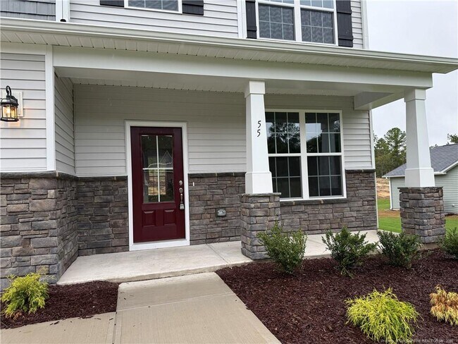 Building Photo - 55 Fern Ridge Dr