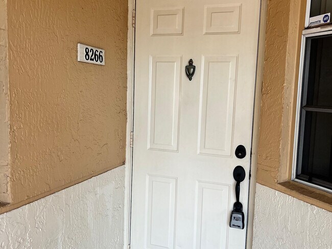 Building Photo - 8266 NW 24th St