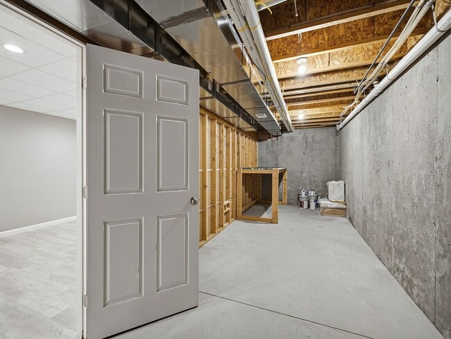 Building Photo - Modern Cheyenne Convenience | 3 Bed Home with Bonus Living Space Near Downtown & I-25