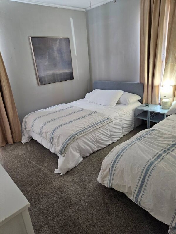 Building Photo - 308 Taylor St