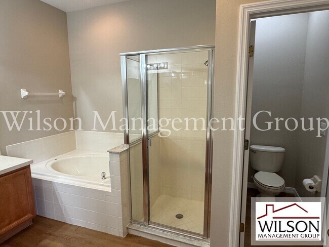 Building Photo - 5004 Adair Oak Dr