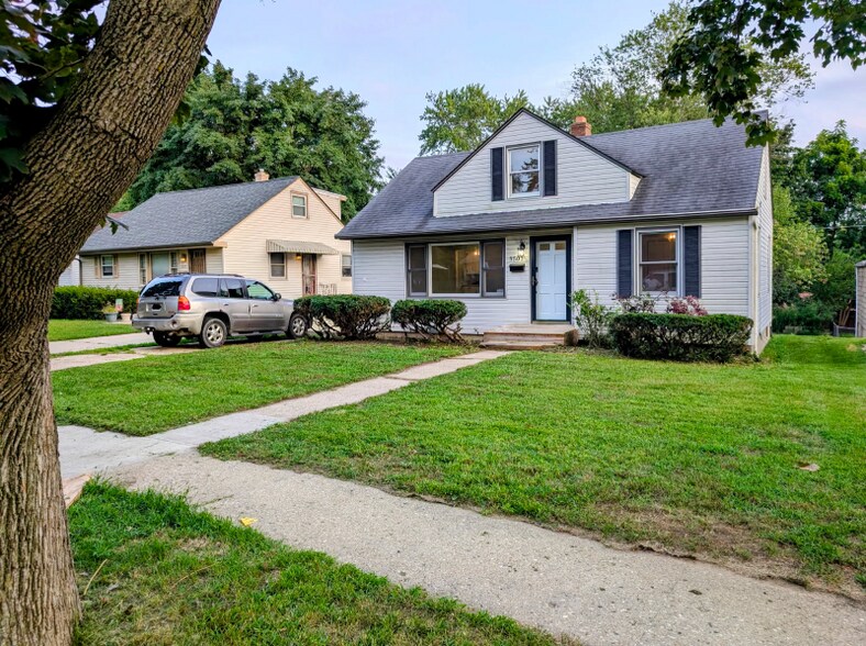 Building Photo - 3503 Carolina Ave