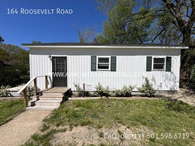 Building Photo - 164 Roosevelt Rd