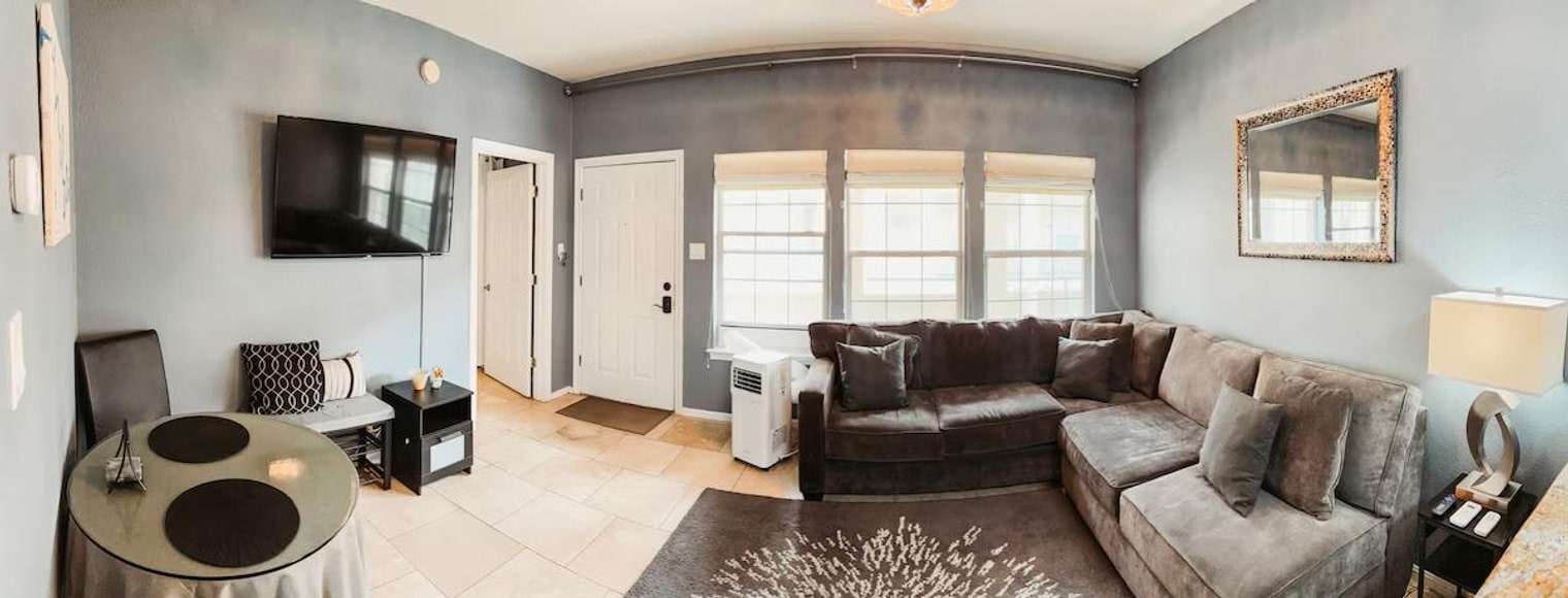 Building Photo - 3308 Parliament Cove