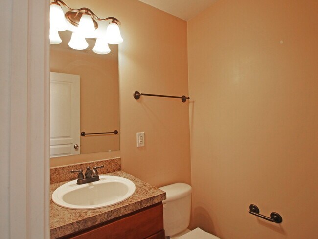 Building Photo - 1272 Frost Pl