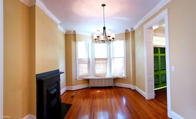 Building Photo - 3 br, 2.5 bath House - 309 N Meadow St