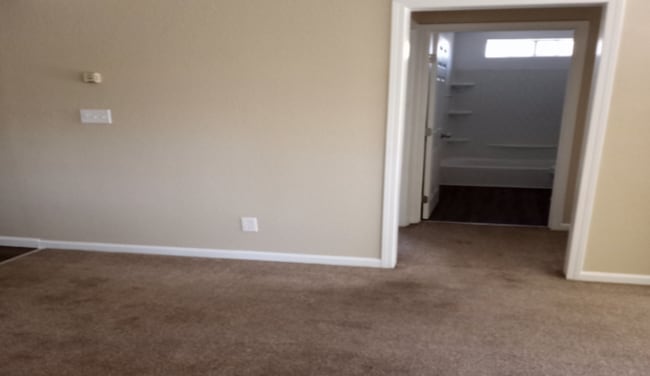 Building Photo - 3900 38th St