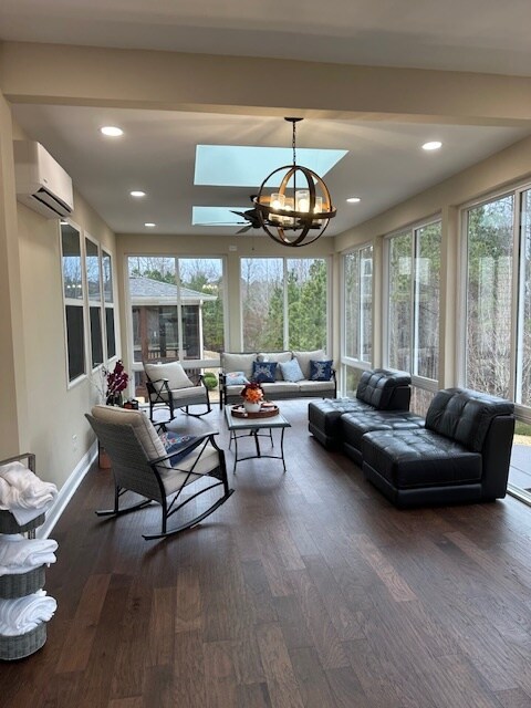 Building Photo - 521 Pilot Hill Dr