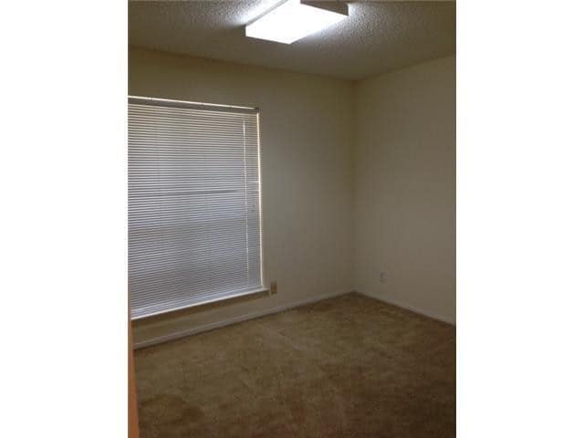 Building Photo - 5103 Dull Knife Dr