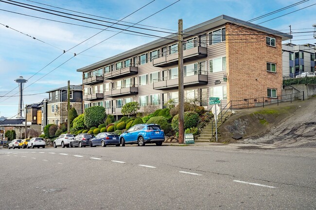 Interior Photo - Dolores Manor Apartments