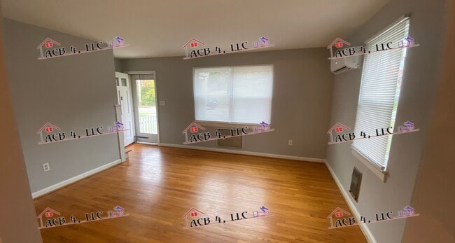 Building Photo - 2420 Brandon Ave SW