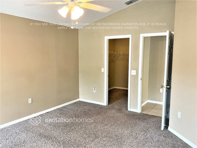 Building Photo - 206 Jessamine Dr