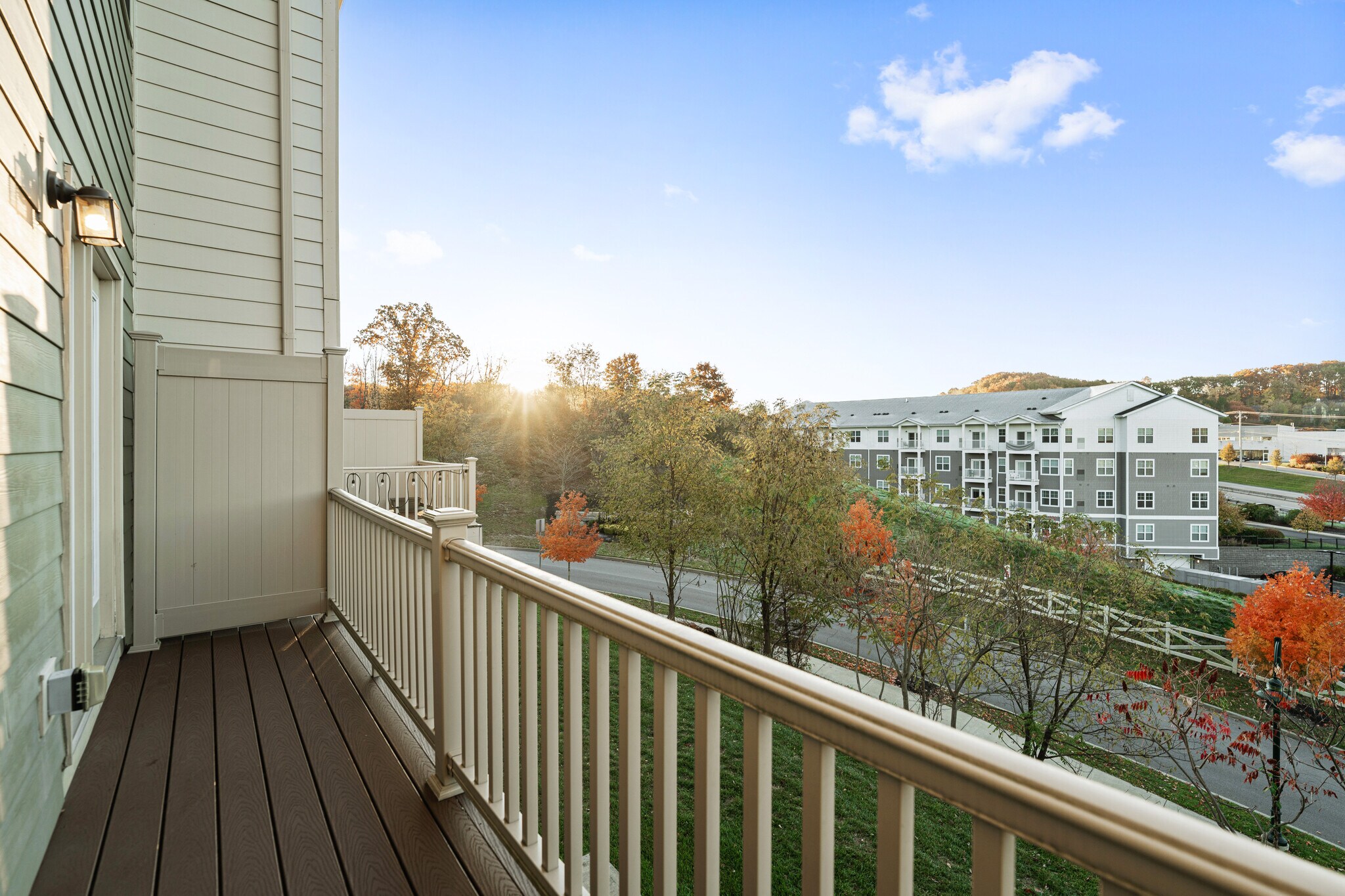 Building Photo - 407 Fairmont Dr