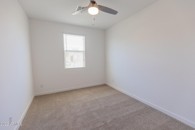 Building Photo - 17073 W Alice Ave