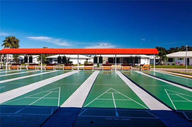 Building Photo - 802 Buttonwood Dr