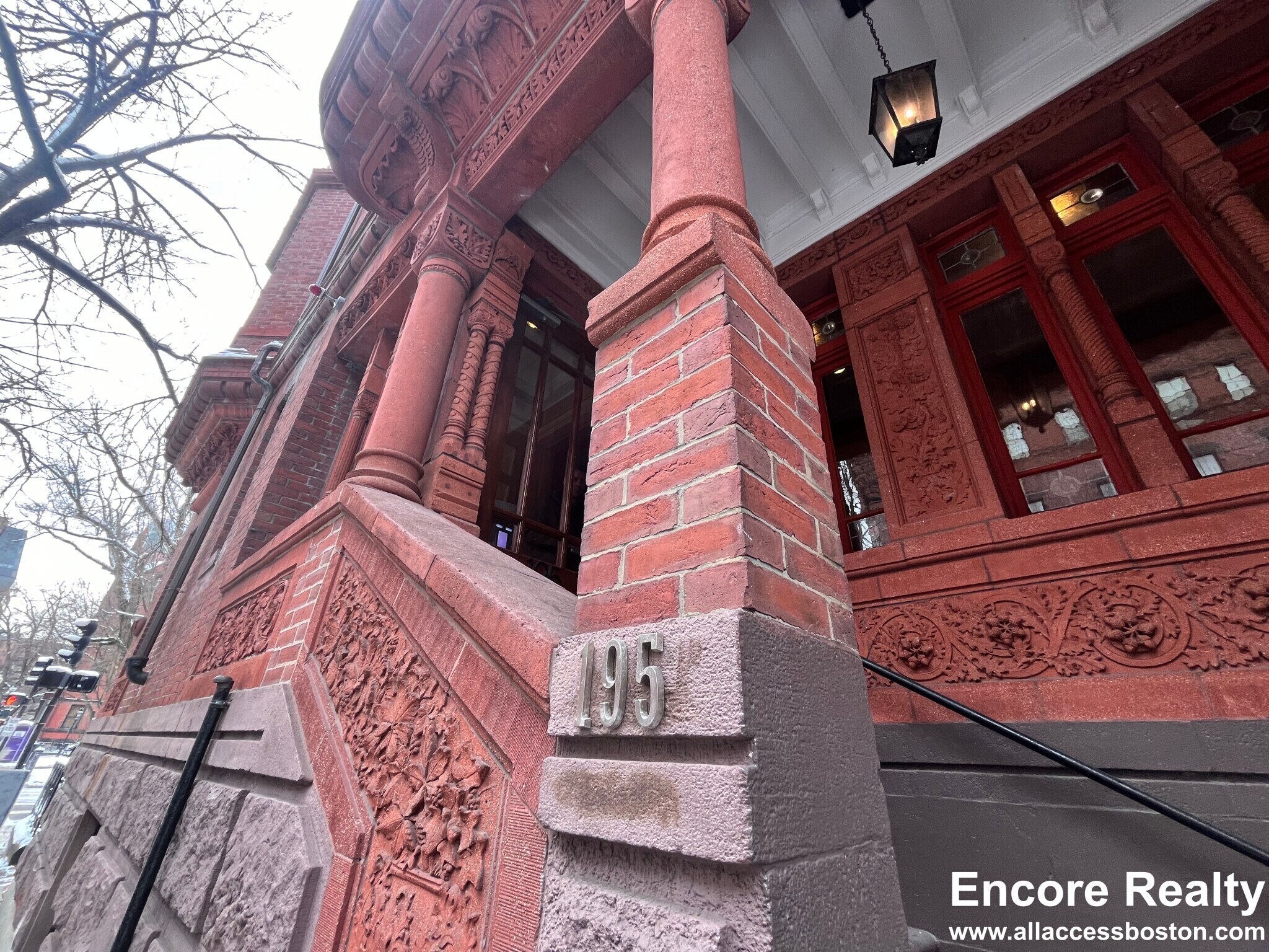 Building Photo - 195 Commonwealth Ave