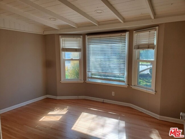 Building Photo - 11286 Hayter Ave