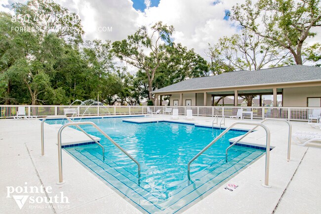 Building Photo - 7063 Abigail St