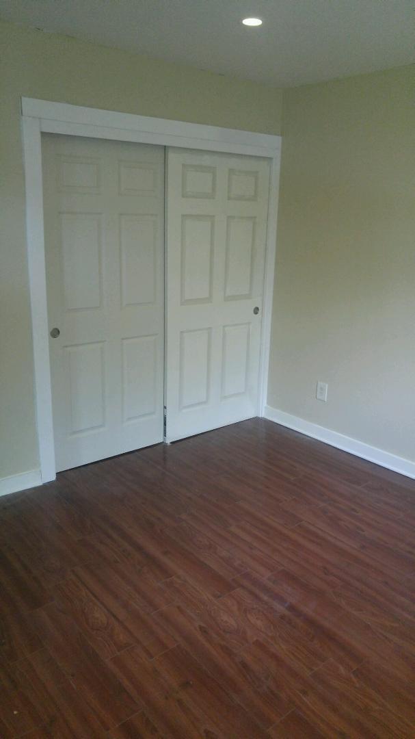 Building Photo - Near Downtown Oregon City -Off Holcomb Rd