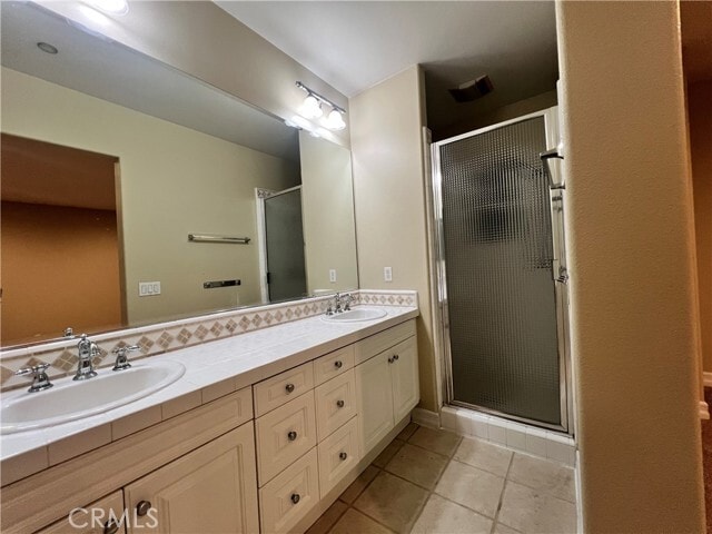 Building Photo - 3356 Via Parma