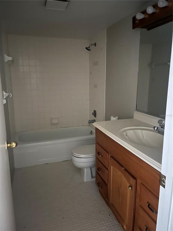 Building Photo - 4300 Baywood Blvd