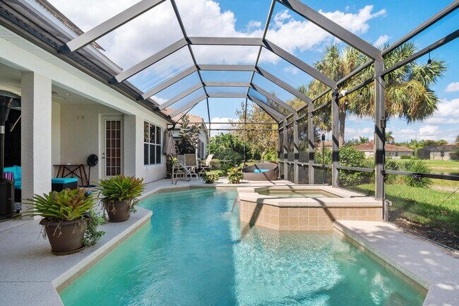 Pool and Spa - 2046 Mandarin Ln