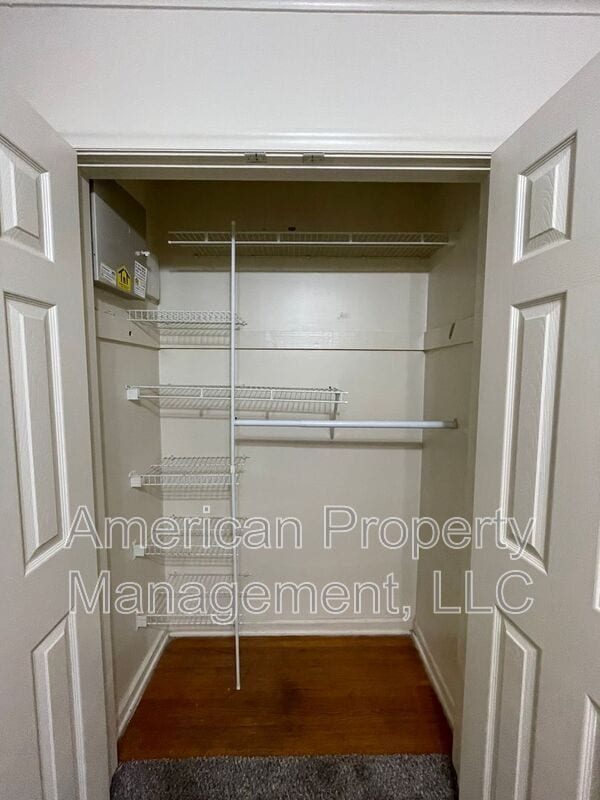 Building Photo - 2505 S Quebec Ave