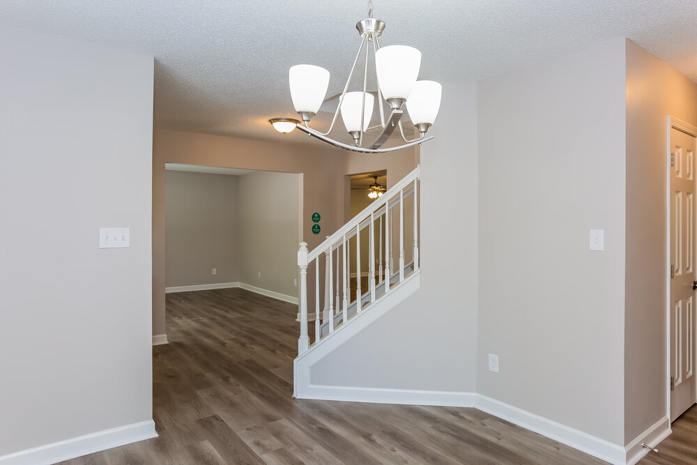 Building Photo - 5511 Chasewind Dr