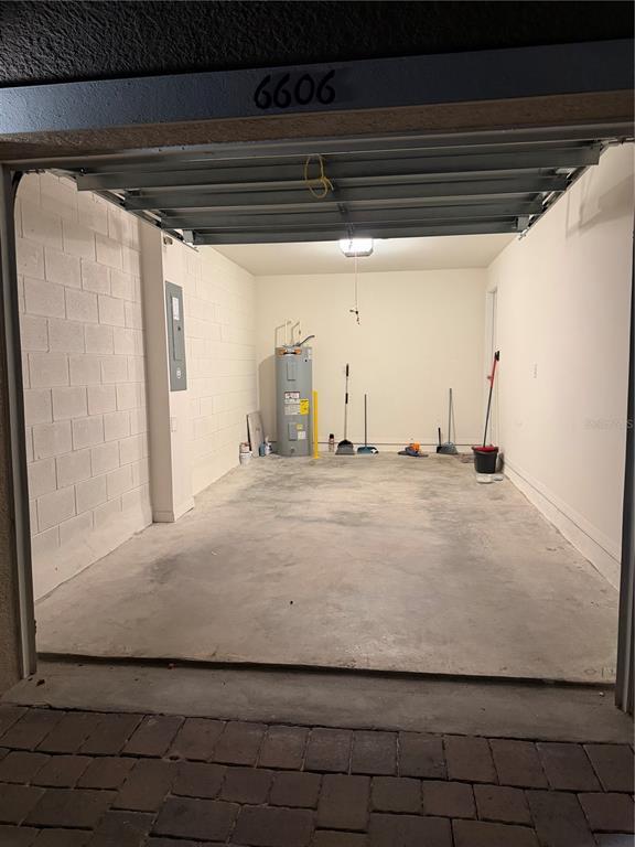 Building Photo - 6606 Leo Ln