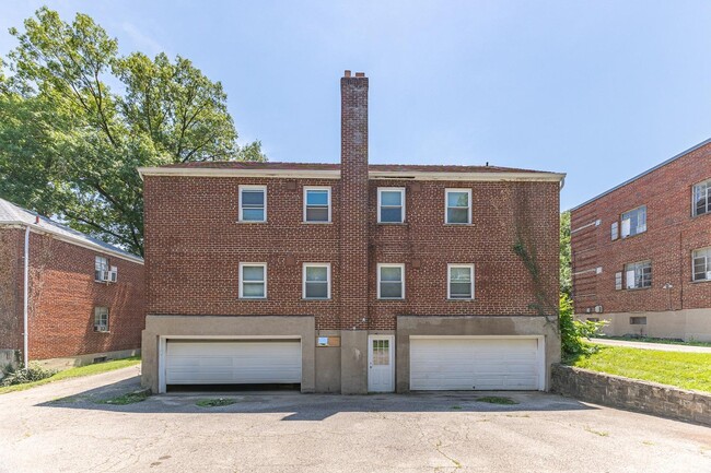 Building Photo - 3148 Werk Rd