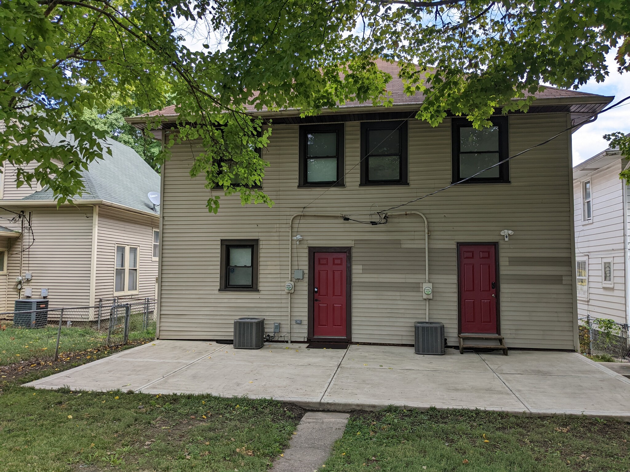 Building Photo - 1518 N Olney St