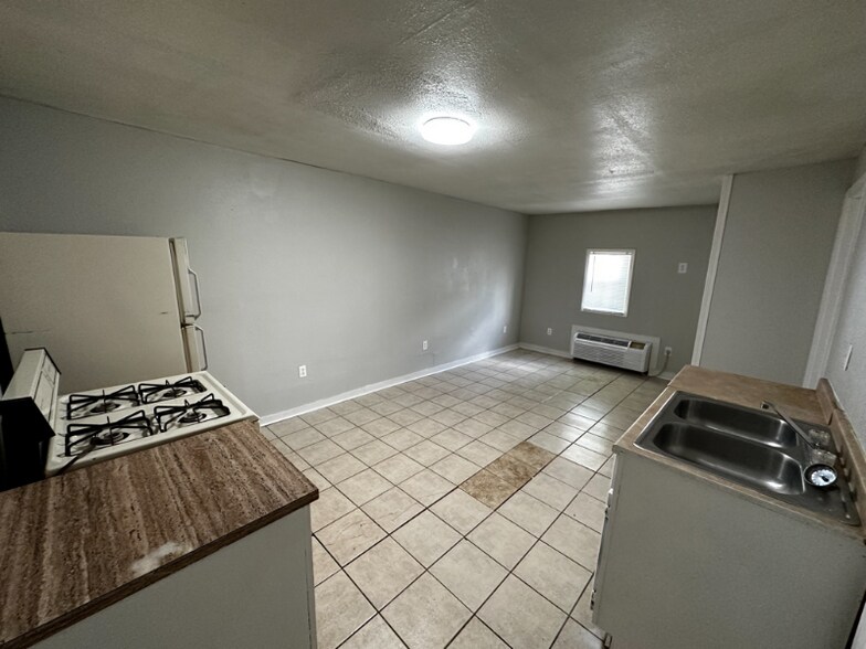 Building Photo - 3218 Baylor St